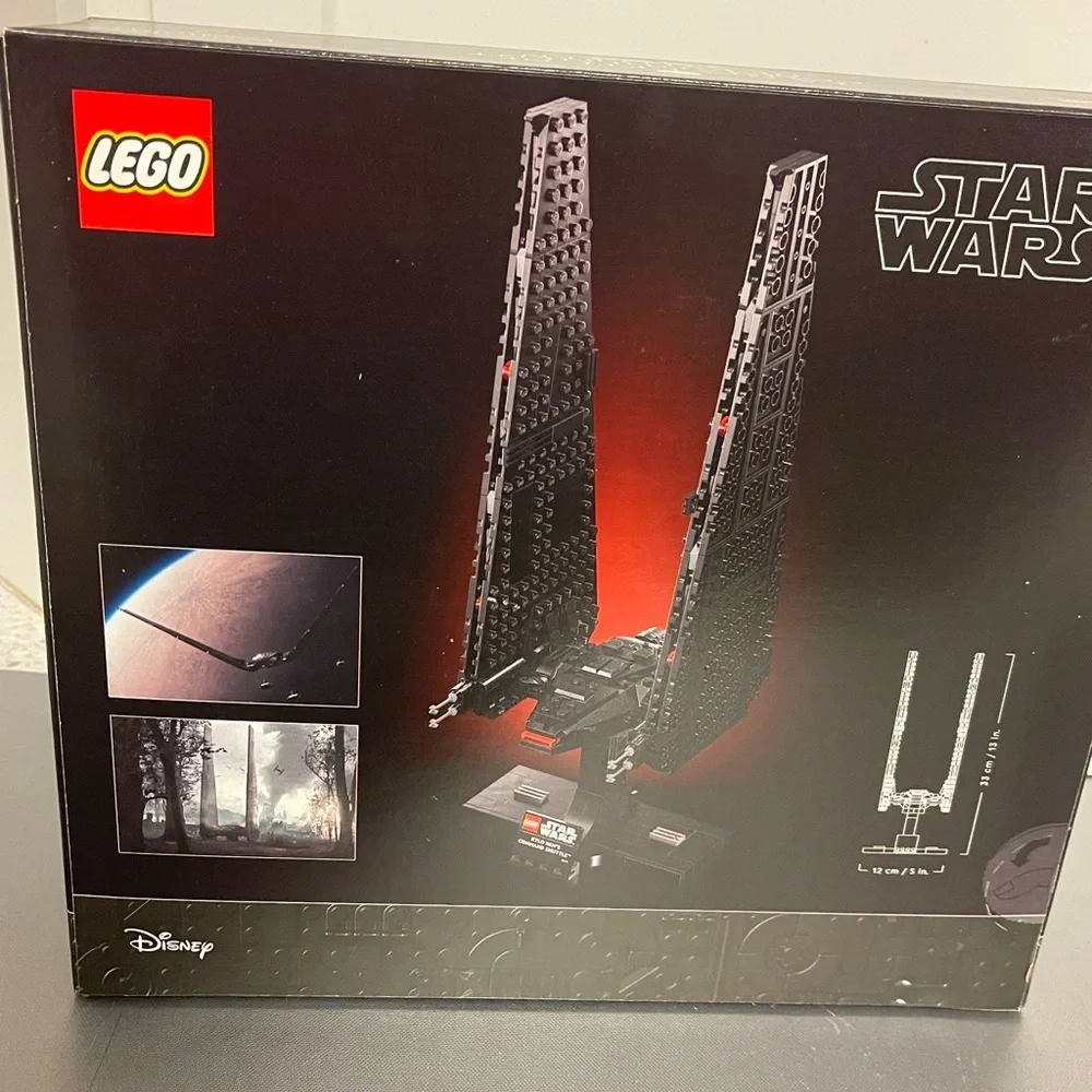 LEGO Star Wars Kylo Ren's Command Shuttle - (75406) 386 Pieces 18+ NIB Sealed